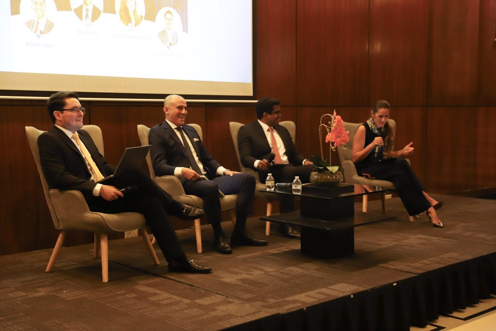 Christopher Glasscock, socio, en la Semana de Arbitraje de Panamá. Panel